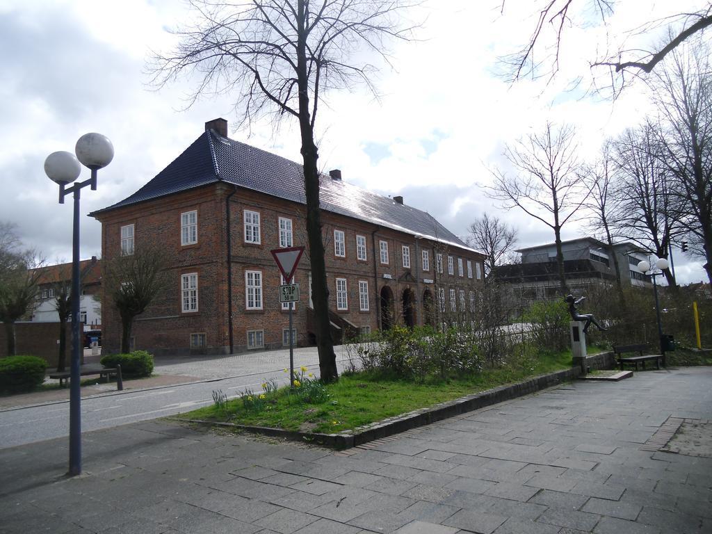 Hotel Pelli Hof Rendsburg By Tulip Inn Zewnętrze zdjęcie